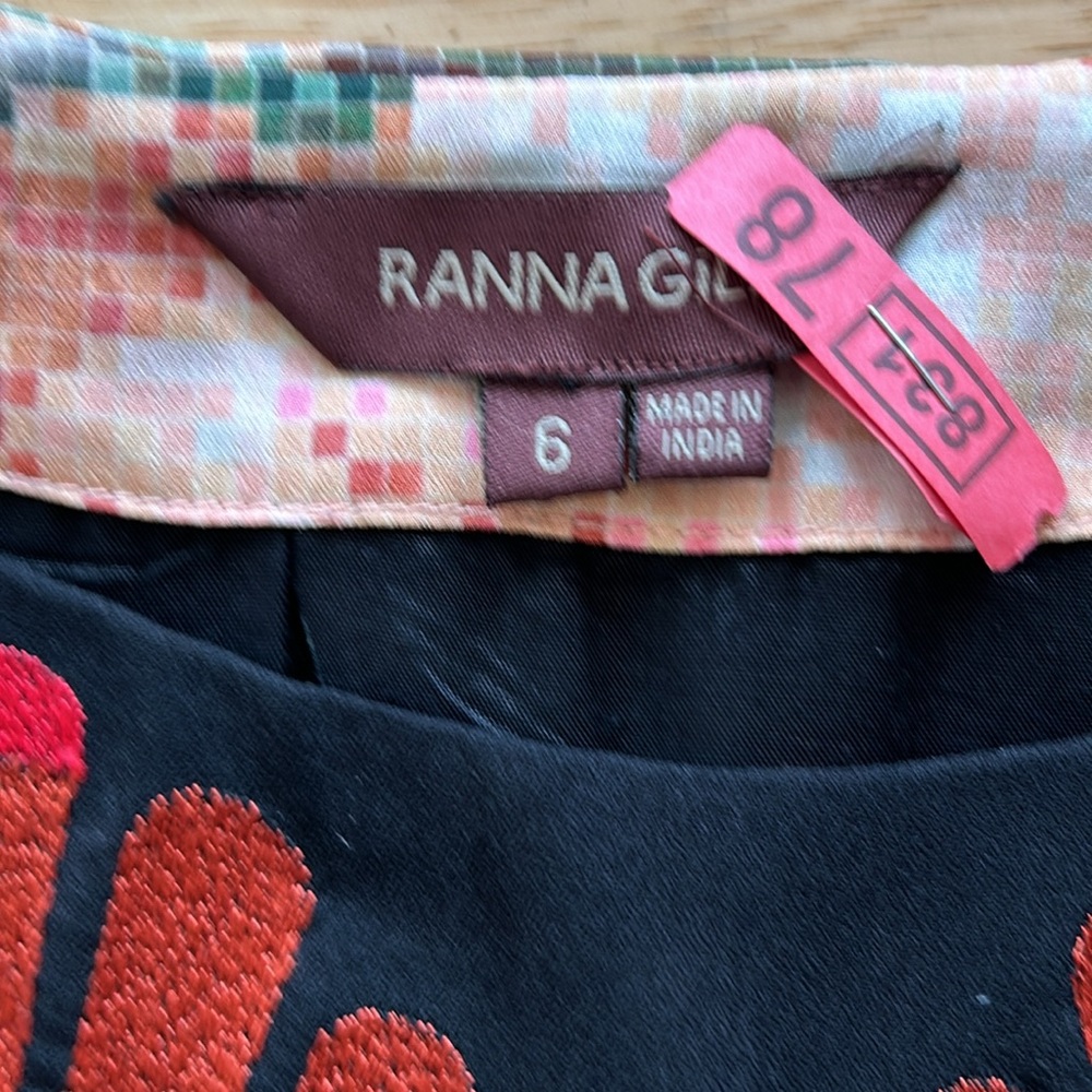 Excellent Condition Multi Patterned Colorful Dres… - image 3